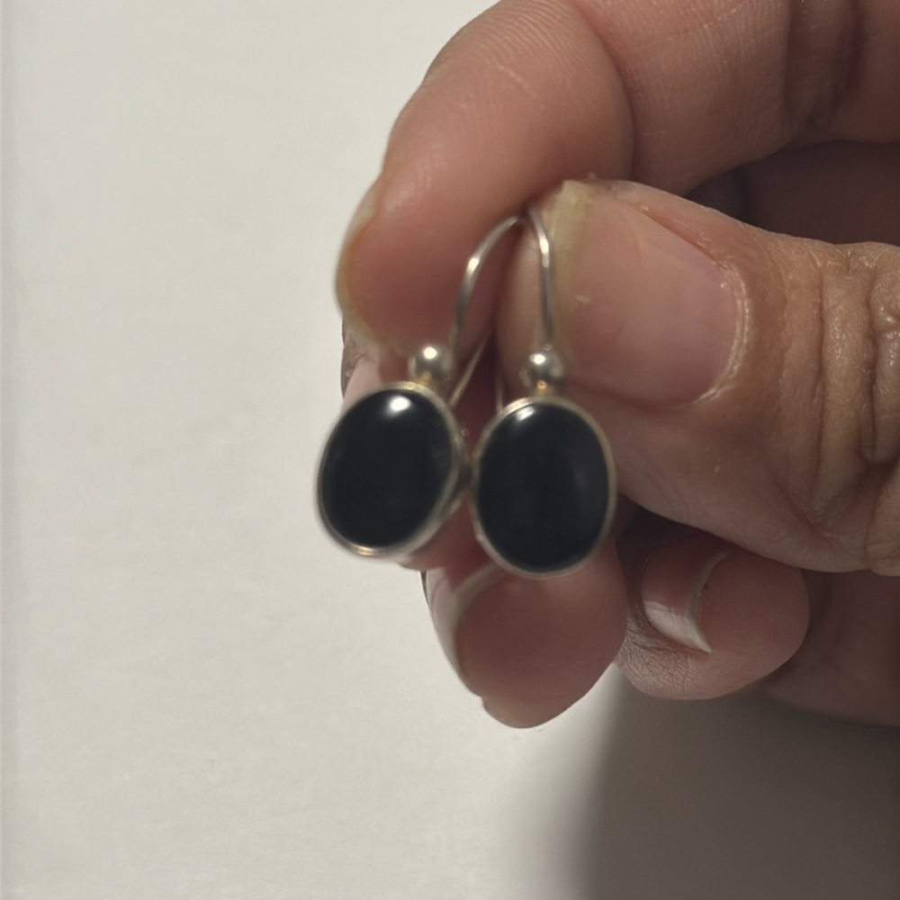 Women's Earring Silver with Black Vintage